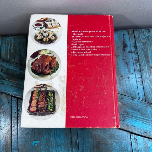 Vintage 1979 The New World Encyclopedia of Cooking Recipe Cookbook - Picture 12 of 14